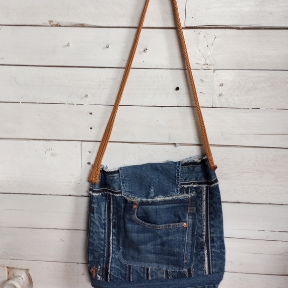 Women's Purse Handbag in Recycled Jeans and Fabric, Inside Lining. - Picture 2 of 9
